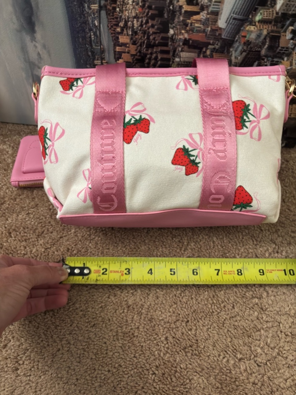 Juicy couture strawberry Handbag with three charms NWT - Picture 5 of 6